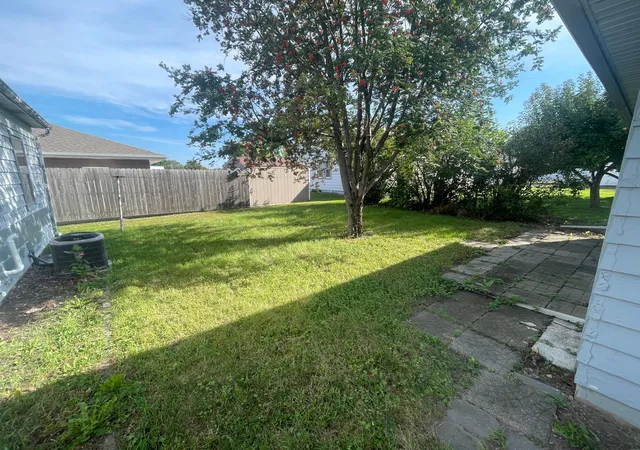 Photo 4 of Sale Pending at 307 S Grant St, Fairmont, MN 56031 | MLS# 7142948 | Listing updated on 2026-09-22