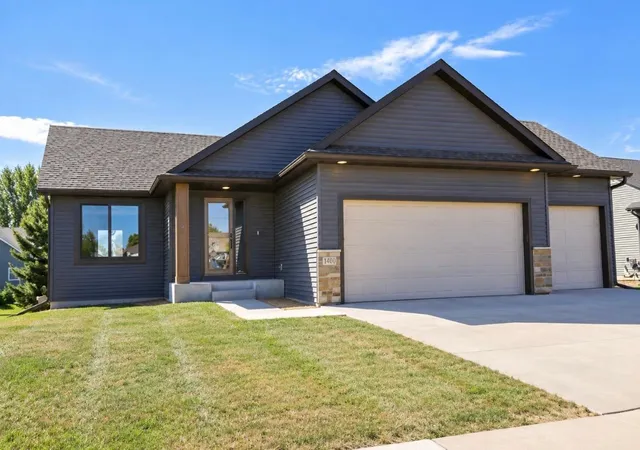 Photo 1 of Single family home for sale at 1400 2nd Street Nw, Kasson, MN 55944 | MLS# 7142964 | Listing updated on 2026-09-14
