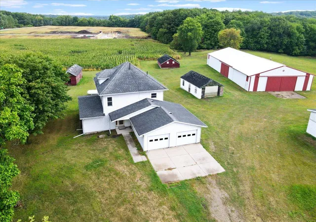 Photo 2 of Single family home for sale at 7414 Baker Ave Nw, Buffalo, MN 55313 | MLS# 7142976 | Listing updated on 2026-09-16