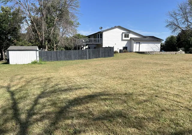 Photo 3 of Single family home for sale at 1508 Thistle Ln, Shakopee, MN 55379 | MLS# 7142982 | Listing updated on 2026-10-09