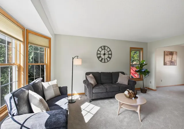 Photo 2 of Single family home for sale at 1781 Brighton Trl, Saint Paul, MN 55125 | MLS# 7142984 | Listing updated on 2026-10-08