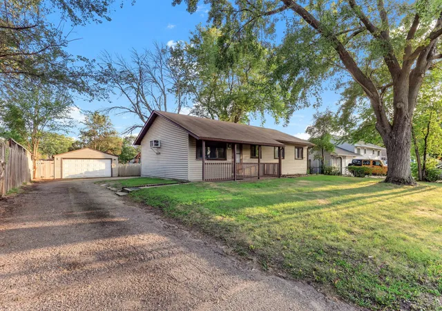 Photo 2 of Single family home for sale at 1909 Laramie Trl, Minneapolis, MN 55444 | MLS# 7142996 | Listing updated on 2026-09-23
