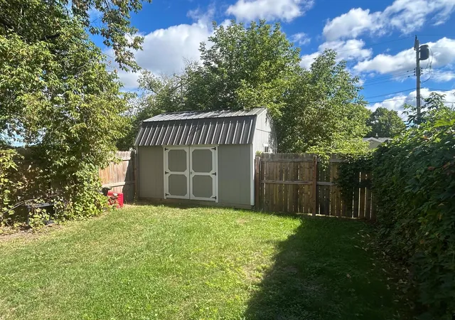 Photo 4 of Single family home for sale at 822 NW 7th Avenue, Grand Rapids, MN 55744 | MLS# 7142998 | Listing updated on 2026-09-17