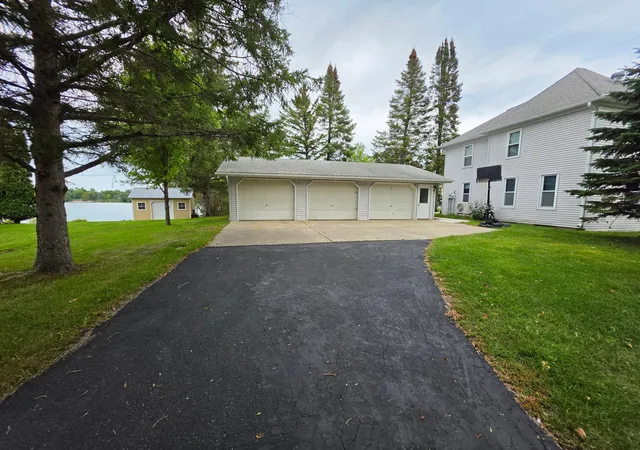 Photo 3 of Single family home for sale at 204 Woodland Ave W, Underwood, MN 56586 | MLS# 7143007 | Listing updated on 2026-09-24