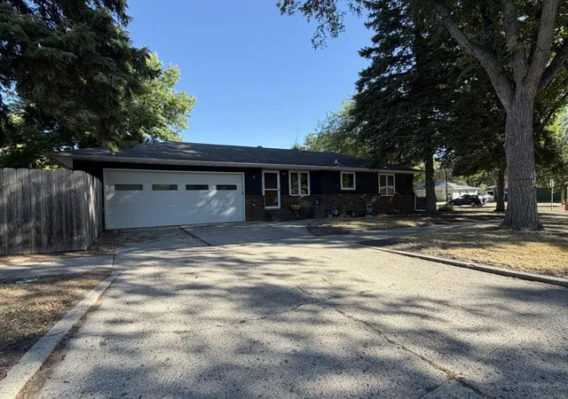 Photo 2 of Single family home for sale at 2202 8th Street N, Fargo, ND 58102 | MLS# 7143010 | Listing updated on 2026-09-12