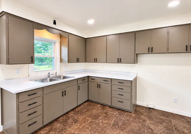 Photo 3 of Single family home for sale at 415 E Main St, Eitzen, MN 55931 | MLS# 7143031 | Listing updated on 2026-09-12