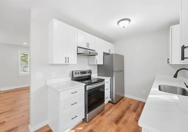 Photo 3 of Sale Pending at 1013 13th Avenue SE, Saint Cloud, MN 56304 | MLS# 7143037 | Listing updated on 2026-10-06