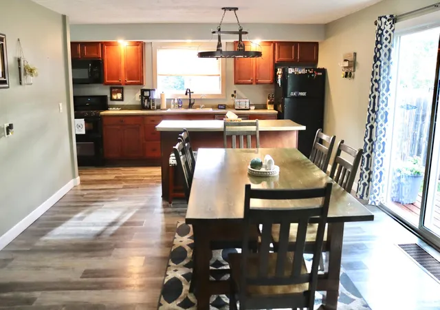 Photo 4 of Single family home for sale at 137 Center St S, Lake Benton, MN 56149 | MLS# 7143045 | Listing updated on 2026-09-12