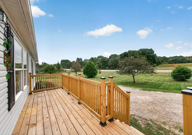Photo 3 of Single family home for sale at 31336 Jackson Rd NE, Cambridge, MN 55008 | MLS# 7143046 | Listing updated on 2026-09-21