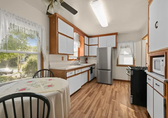 Photo 4 of Single family home for sale at 2811 Centerville Rd, Saint Paul, MN 55117 | MLS# 7143048 | Listing updated on 2026-09-12