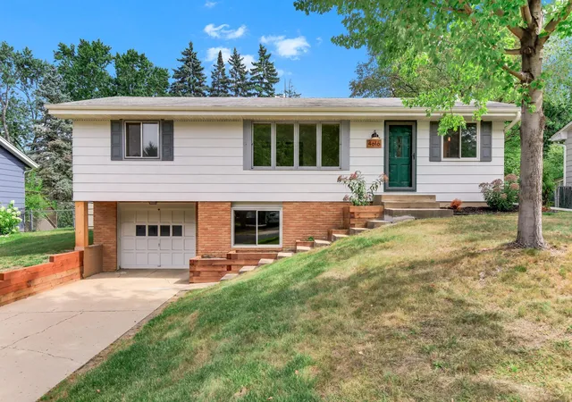 Photo 2 of Single family home for sale at 4616 Hillsboro Ave N, Minneapolis, MN 55428 | MLS# 7143075 | Listing updated on 2026-09-12