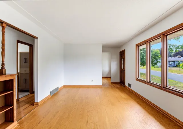 Photo 4 of Single family home for sale at 4616 Hillsboro Ave N, Minneapolis, MN 55428 | MLS# 7143075 | Listing updated on 2026-09-12