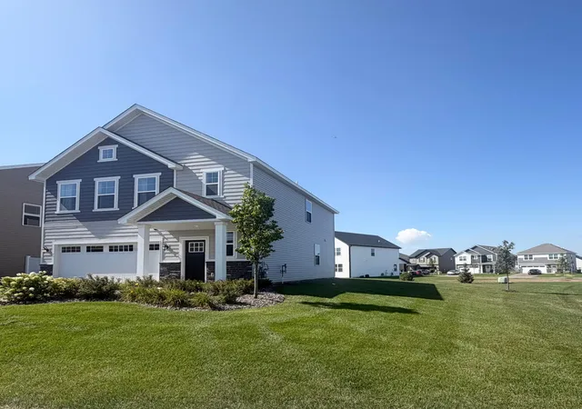 Photo 1 of Single family home for sale at 10634 Hinton Ave S, Cottage Grove, MN 55016 | MLS# 7143077 | Listing updated on 2026-09-14
