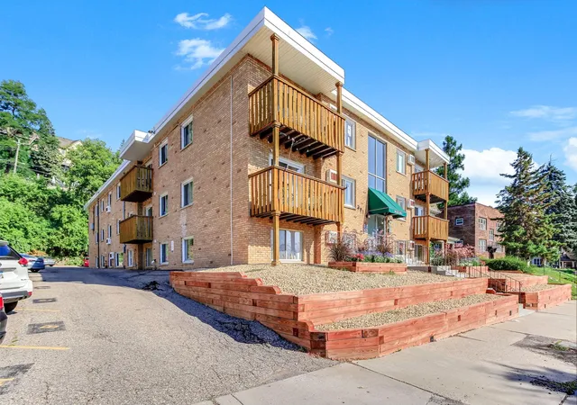 Photo 2 of Condo for sale at 391 Grand Ave #203, Saint Paul, MN 55102 | MLS# 7143085 | Listing updated on 2026-09-12