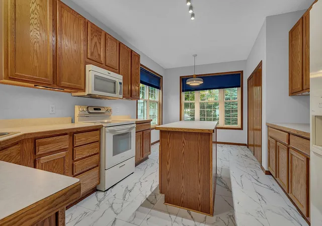 Photo 2 of Single family home for sale at 397 Campfire Curv, Chaska, MN 55318 | MLS# 7143101 | Listing updated on 2026-10-02