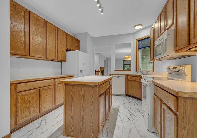 Photo 3 of Single family home for sale at 397 Campfire Curv, Chaska, MN 55318 | MLS# 7143101 | Listing updated on 2026-10-02