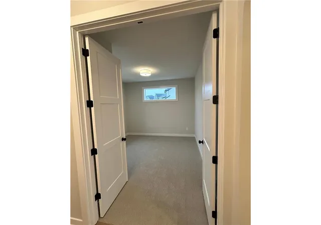 Photo 4 of Single family home for sale at 4048 Arbor Dr, Saint Paul, MN 55129 | MLS# 7143122 | Listing updated on 2026-09-12