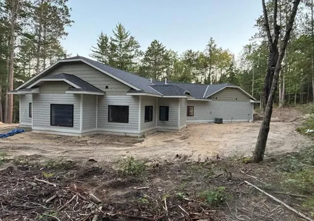 Photo 4 of Single family home for sale at 13960 Hilltop Dr NE, Bemidji, MN 56601 | MLS# 7143136 | Listing updated on 2026-09-14