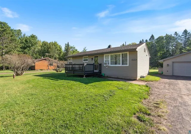 Photo 2 of Single family home for sale at 4948 Nelsondale Rd, Duluth, MN 55811 | MLS# 7143139 | Listing updated on 2026-09-12