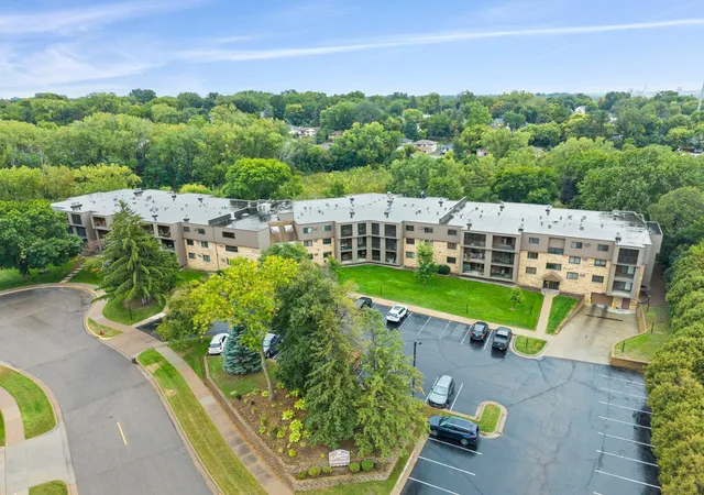 Condo for sale at 1000 41st Avenue NE #315, Minneapolis, MN 55421 | MLS# 7143155