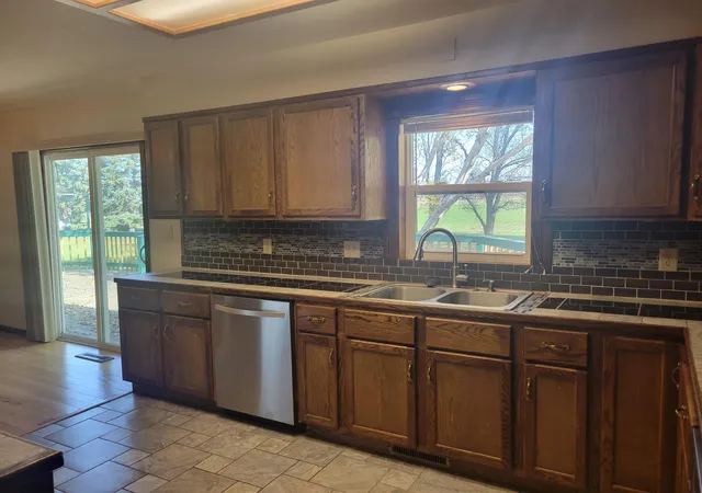 Photo 3 of Single family home for sale at 504 E Franklin Ave, Kennedy, MN 56733 | MLS# 7143156 | Listing updated on 2026-10-07