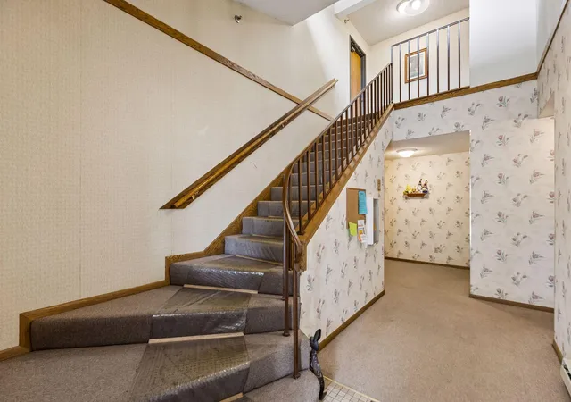 Photo 4 of Condo for sale at 300 41st Avenue NE #202, Minneapolis, MN 55421 | MLS# 7143169 | Listing updated on 2026-09-16