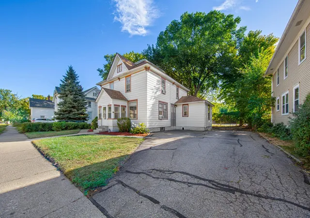 Listing Photo 5 - Condo for sale in building located at 815 2nd Ave NW, Faribault, MN 55021
