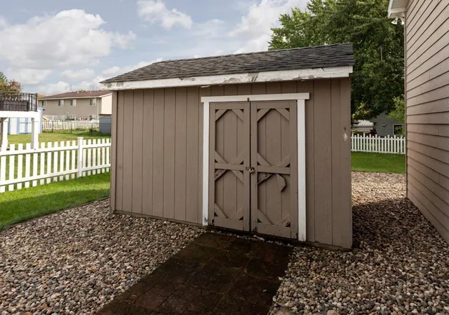 Photo 25 of Single family home for sale at 456 Braeburn Dr, Shakopee, MN 55379 | MLS# 7143176 | Listing updated on 2026-10-08