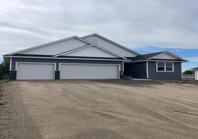 Single family home for sale at 1135 Ivy Way, Faribault, MN 55021 | MLS# 7143180