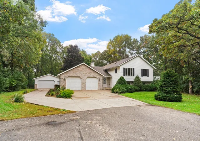 Photo 1 of Single family home for sale at 21345 205th Street Nw, Big Lake, MN 55309 | MLS# 7143186 | Listing updated on 2026-10-06