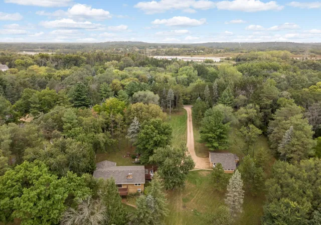 Photo 1 of Single family home for sale at 13963 Tomahawk Dr S, Afton, MN 55001 | MLS# 7143201 | Listing updated on 2026-10-29