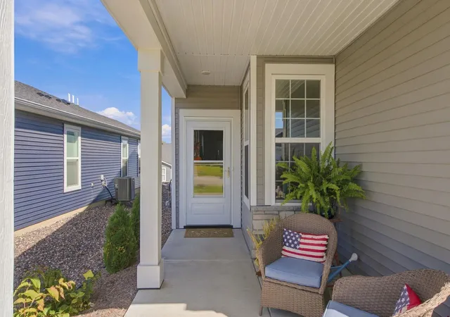 Photo 3 of Sale Pending at 196 Liberty Hts Dr, Chaska, MN 55318 | MLS# 7143206 | Listing updated on 2026-09-28