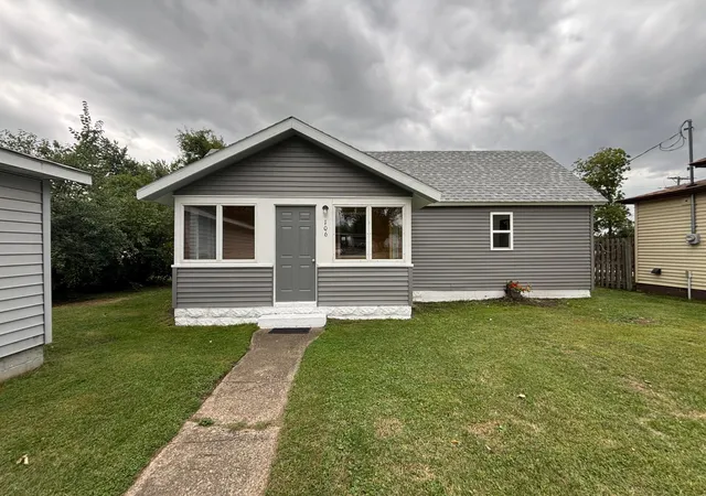 Photo 2 of Single family home for sale at 106 South St W, Eagle Bend, MN 56446 | MLS# 7143226 | Listing updated on 2026-10-07