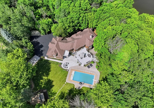 Photo 2 of Mansion for sale at 1525 6th Avenue N, Long Lake, MN 55356 | MLS# 7143241 | Listing updated on 2026-09-16