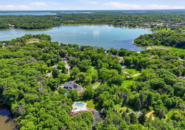 Photo 4 of Single family home for sale at 1525 6th Avenue N, Long Lake, MN 55356 | MLS# 7143241 | Listing updated on 2026-09-16