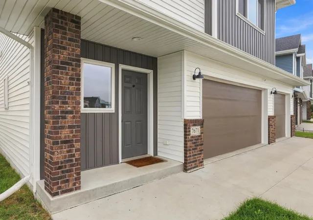 Photo 2 of Single family home for sale at 7671 Cub Crk Way, Horace, ND 58047 | MLS# 7143267 | Listing updated on 2026-09-13