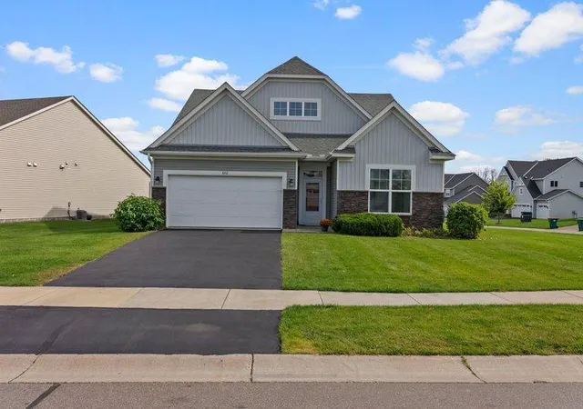 Photo 1 of Single family home for sale at 6102 Quenroe Ave Ne, Elk River, MN 55330 | MLS# 7143269 | Listing updated on 2026-10-07