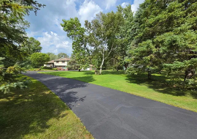 Photo 3 of Single family home for sale at 25461 County Rd 74, Saint Cloud, MN 56301 | MLS# 7143274 | Listing updated on 2026-10-05