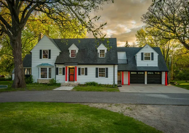 Photo 3 of Single family home for sale at 7800 Pearson Way NE, Minneapolis, MN 55432 | MLS# 7143291 | Listing updated on 2026-09-29