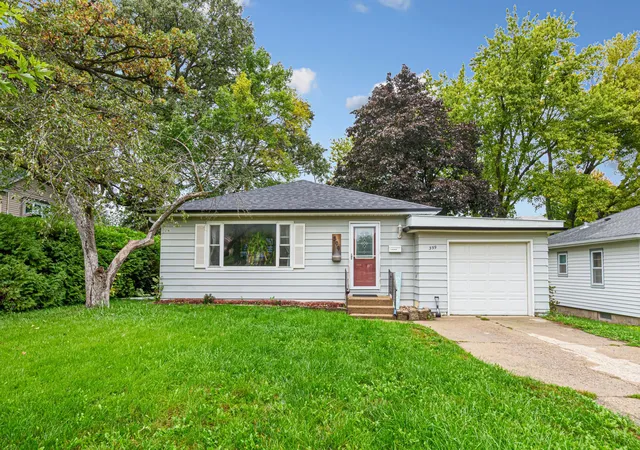 Photo 1 of Single family home for sale at 399 E Hawthorne St, Albert Lea, MN 56007 | MLS# 7143296 | Listing updated on 2026-10-02