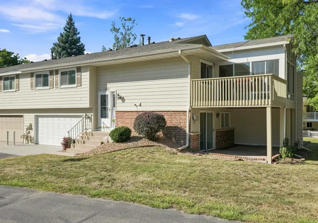 Photo 3 of Sale Pending at 10422 Decatur Ave S, Minneapolis, MN 55438 | MLS# 7143297 | Listing updated on 2026-10-05