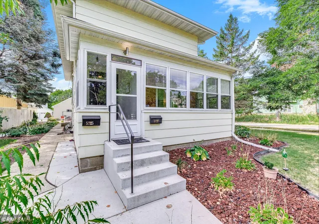 Photo 4 of House for sale at 5727 Goodrich Ave, Minneapolis, MN 55416 | MLS# 7143300 | Listing updated on 2026-09-18