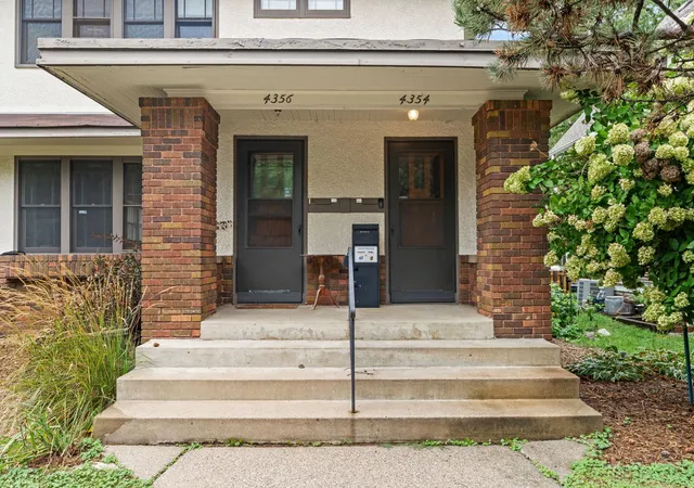Listing Photo 4 - Condo for sale in building located at 4354 Harriet Ave, Minneapolis, MN 55409
