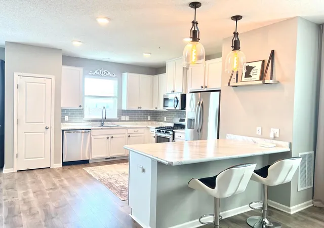 Photo 3 of Single family home for sale at 1679 Windigo Ln, Shakopee, MN 55379 | MLS# 7143315 | Listing updated on 2026-09-15