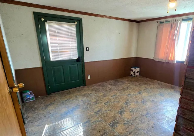 Photo 4 of Single family home for sale at 125 4th Avenue SE, Clearbrook, MN 56634 | MLS# 7143322 | Listing updated on 2026-09-12