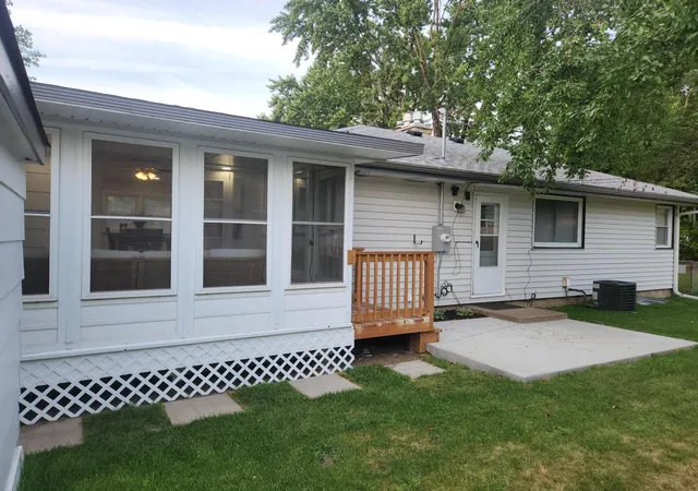 Photo 35 of Single family home for sale at 500 Bennett Dr Ne, Minneapolis, MN 55432 | MLS# 7143324 | Listing updated on 2026-09-13