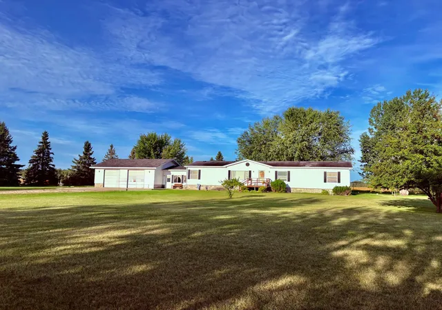 Single family home for sale at 2891 State Hwy 172 NW, Baudette, MN 56623 | MLS# 7143331