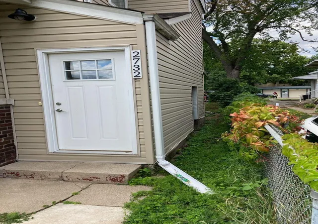 Photo 1 of House for sale at 2732 Pillsbury Ave S, Minneapolis, MN 55408 | MLS# 7143359 | Listing updated on 2026-09-21