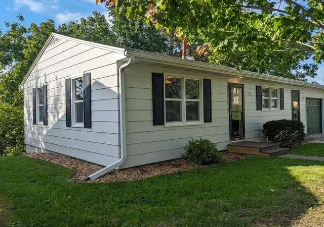 Photo 22 of Single family home for sale at 124 N 3rd Street, Le Sueur, MN 56058 | MLS# 7143385 | Listing updated on 2026-09-13