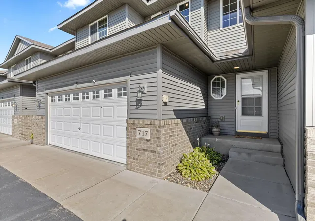 Photo 1 of Single family home for sale at 717 Independence Dr NW, Big Lake, MN 55309 | MLS# 7143397 | Listing updated on 2026-09-29